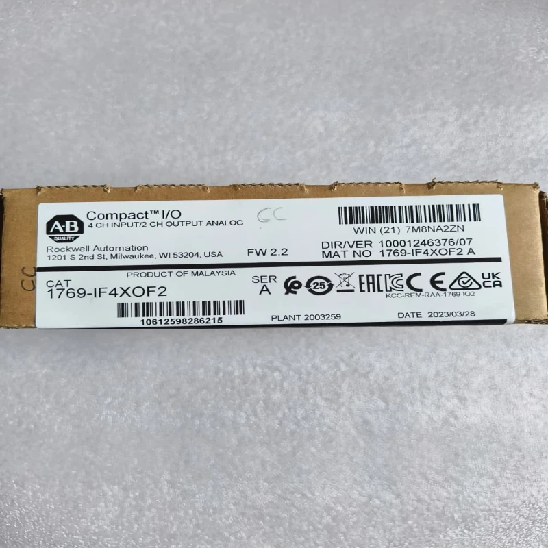 Allen-Bradley 1769-IF4XOF2 CompactLogix Analog Module | 4 Channel Analog Input + 2 Channel Analog Output | Current/Voltage I/O thumbnail 4